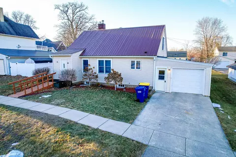 819 Pine Ave, Hillsboro, WI 54634