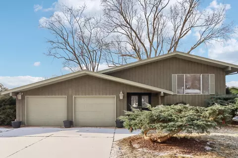 6701 Cooper Ave, Middleton, WI 53562
