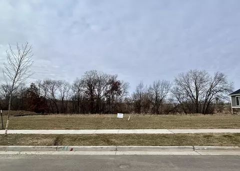 7802 Bluestem Trl, Deforest, WI 53532