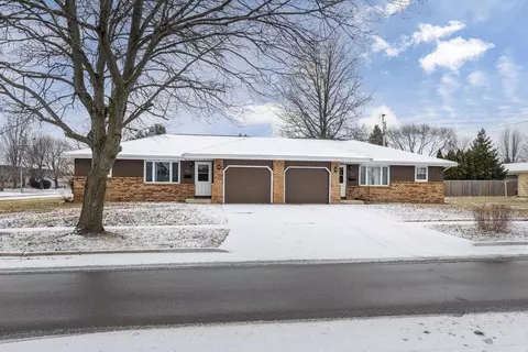 105107 N Arch St, Janesville, WI 53548