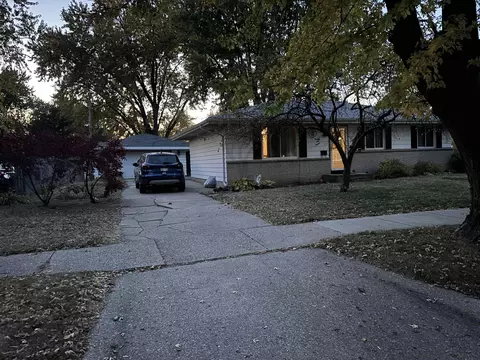 2212 S Chatham St, Janesville, WI 53546