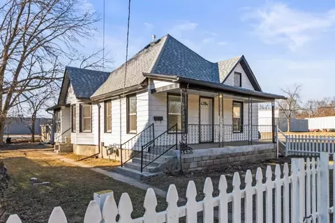 1430 Porter Ave, Beloit, WI 53511