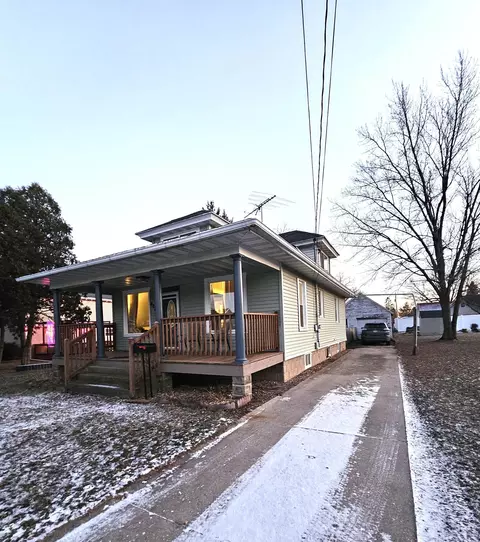 407 Ellison St, Horicon, WI 53032