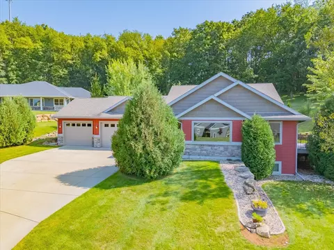 3005 Handel St, Black Earth, WI 53515