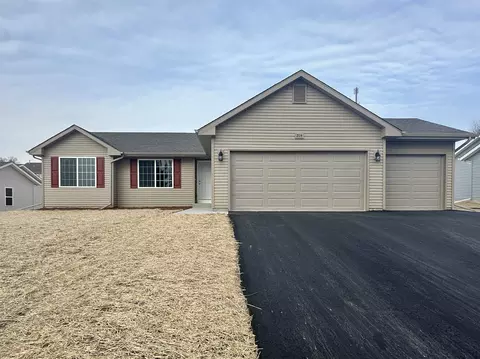 2129 Christilla Dr, Beloit, WI 53511