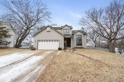 1 Westwynn Cir, Madison, WI 53704