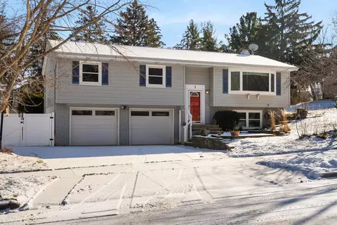 1 Piedmont Ct, Madison, WI 53711