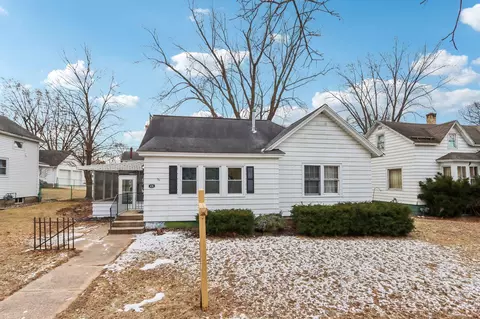 616 W Conant St, Portage, WI 53901