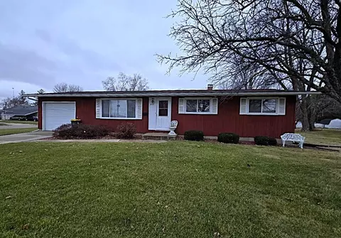 2647 9th Ave, Monroe, WI 53566