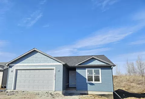 1013 Karsten Dr, Horicon, WI 53032