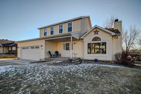 617 W Mohawk Trl, Deforest, WI 53532
