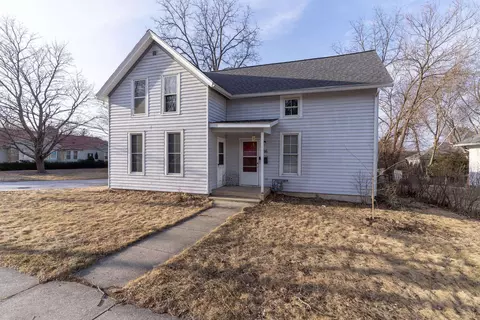 216 Mill St, Lodi, WI 53555