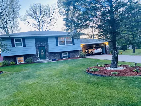 211 N Watts St, Adams, WI 53910