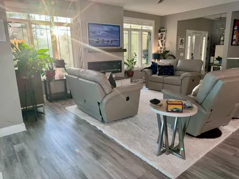 664 E Hiawatha Dr #1, Wisconsin Dells, WI 53965