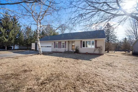 1314 Oak St, Waterloo, WI 53594