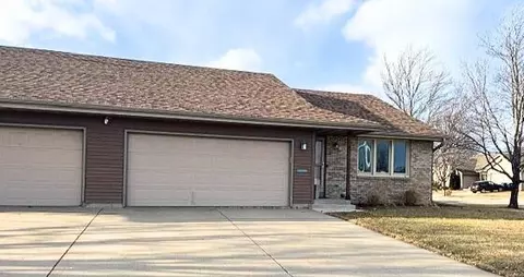 2921 Spaulding Ave, Janesville, WI 53546