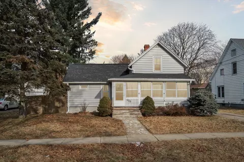 429 Mccomb St, Fort Atkinson, WI 53538