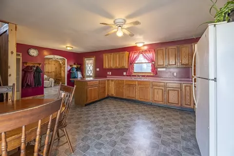 2221 Adel St, Janesville, WI 53546