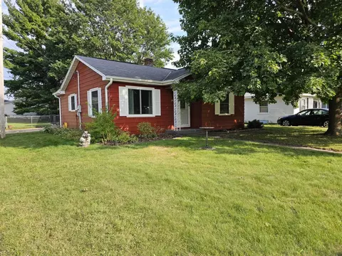 1722 Stoughton Ave, Tomah, WI 54660