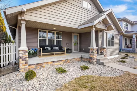 609 Capricorn Ln, Madison, WI 53718
