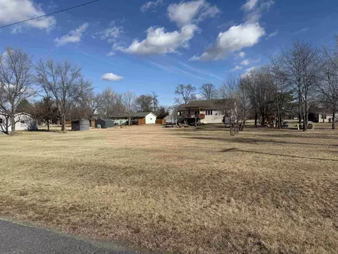lot2 E 7th Ave, Brodhead, WI 53520