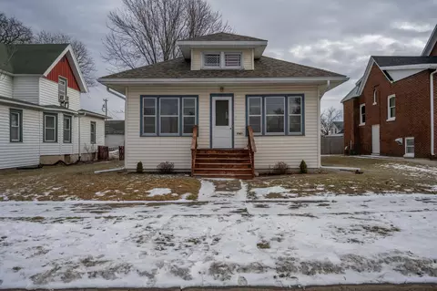 412 Mclean Ave, Tomah, WI 54660