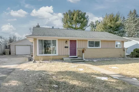 4406 Mandrake Rd, Madison, WI 53704