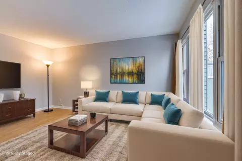 324 East Blf, Madison, WI 53704