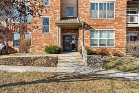 121 Metro Ter #203, Madison, WI 53718