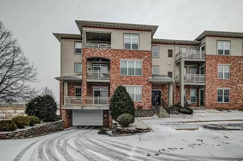 6402 Milwaukee St #308, Madison, WI 53718