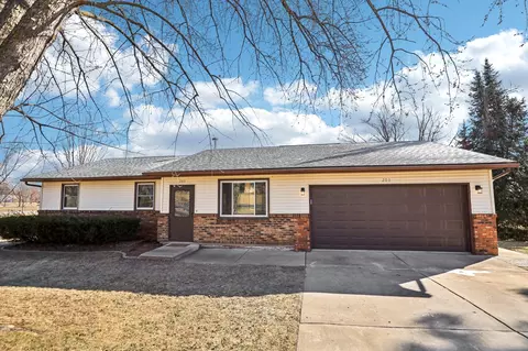 203 Faith Dr, Columbus, WI 53925