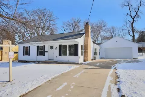469 Orchard Dr, Madison, WI 53711