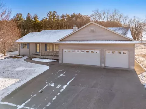 804 Seward St, Berlin, WI 54923