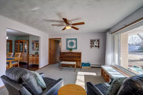 116 Vilas Hibbard Pkwy, Lodi, WI 53555