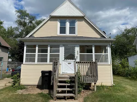 733 Garfield Ave, Beloit, WI 53511