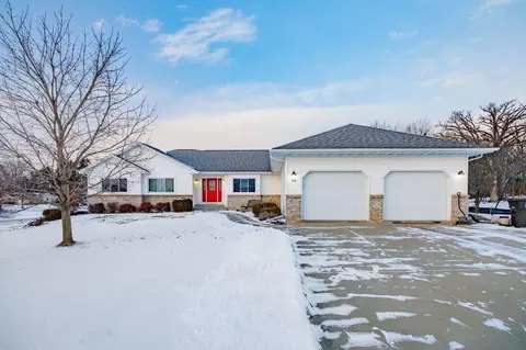300 Wildfire Ct, Milton, WI 53563