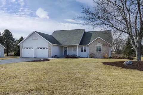 5733 N County Road F, Janesville, WI 53545