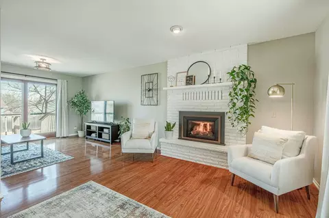 4613 American Ash Dr, Madison, WI 53704