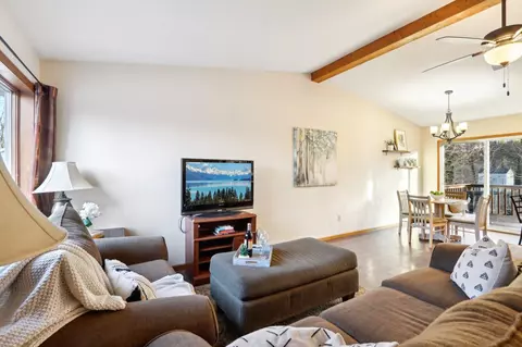 310 E Parkview St #A, Cottage Grove, WI 53527
