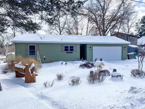 w11527 Demynck Road, Lodi, WI 53555