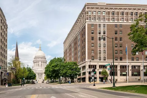 123 W Washington Ave #1004, Madison, WI 53703