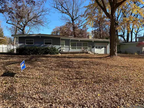 1609 Wendy Ln, Madison, WI 53716