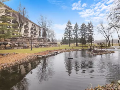 50 Hemlock St #12, Sauk City, WI 53583