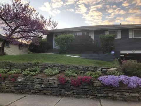 4706 Hermsmeier Ln, Madison, WI 53714