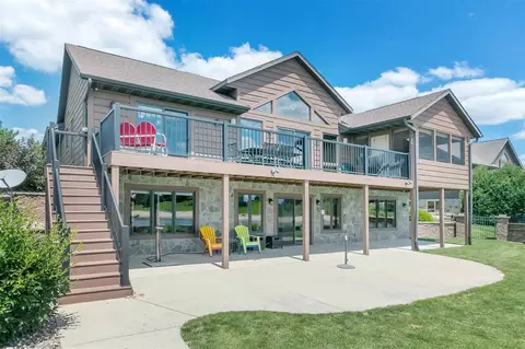 w5671 Castaway Drive, New Lisbon, WI 53950