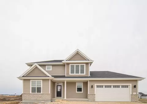 600 E Verleen Ave, Waunakee, WI 53597