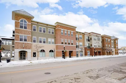 111 W Fulton St #213, Edgerton, WI 53534