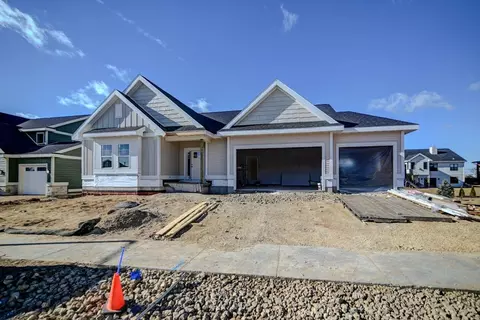 6253 Ronald Reagan Dr, Deforest, WI 53532