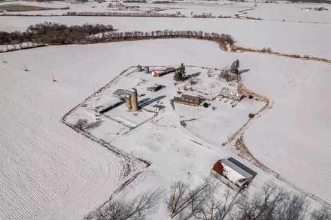 n1699 Mount Hope Road, Brodhead, WI 53520