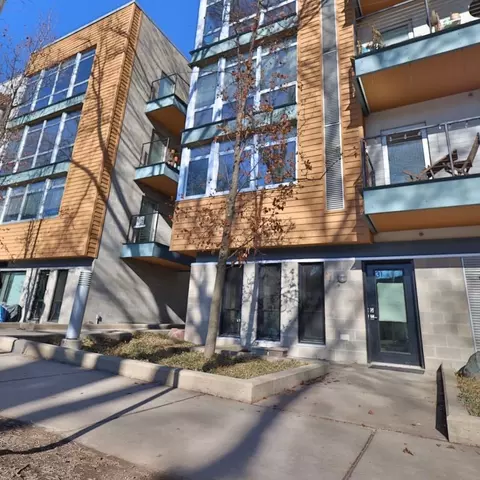 31 S Broom St #107, Madison, WI 53703